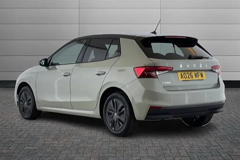 Neu Skoda Fabia Design Edition 116 PS (85 kW) 2026 Grau Kleinwagen