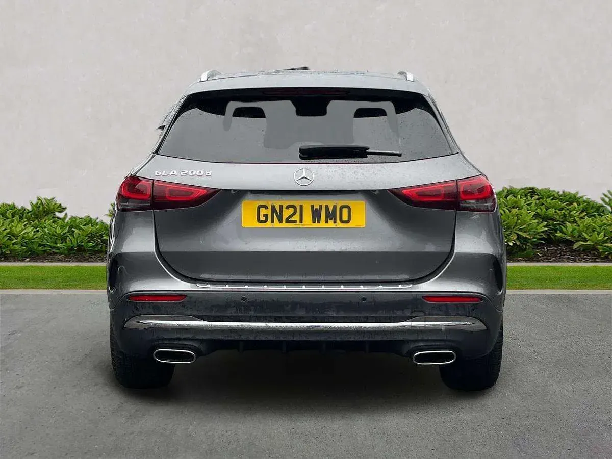 Used Mercedes GLA200 AMG Line Premium 150 HP (110 kW) 2021 Grey SUV