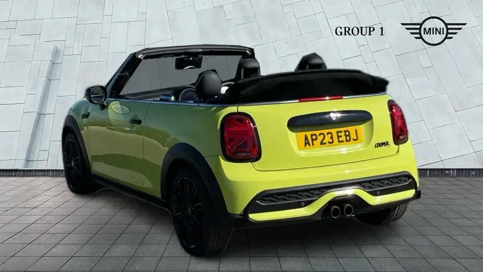 Usado Mini Cooper S Exclusive 176 HP (129 kW) 2023 Amarelo Citadino