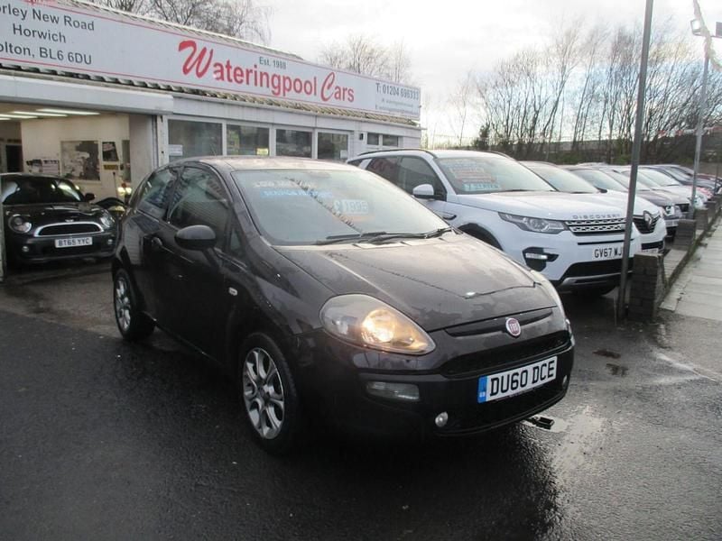 Used Fiat Punto Evo 77 HP (56 kW) 2010 Black Hatchback