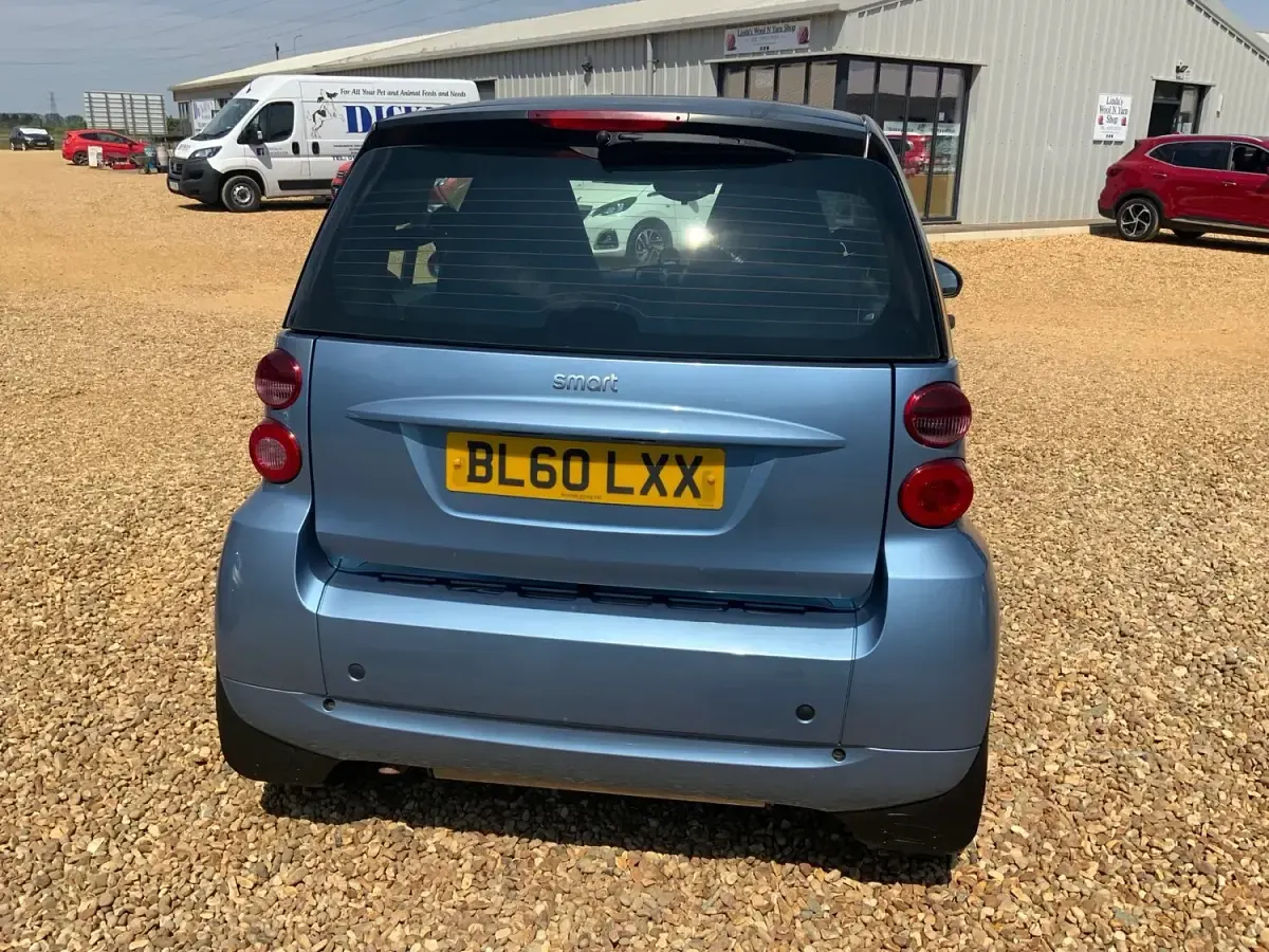 Used Smart ForTwo Coupé Passion 84 HP (61 kW) 2011 Blue Coupe