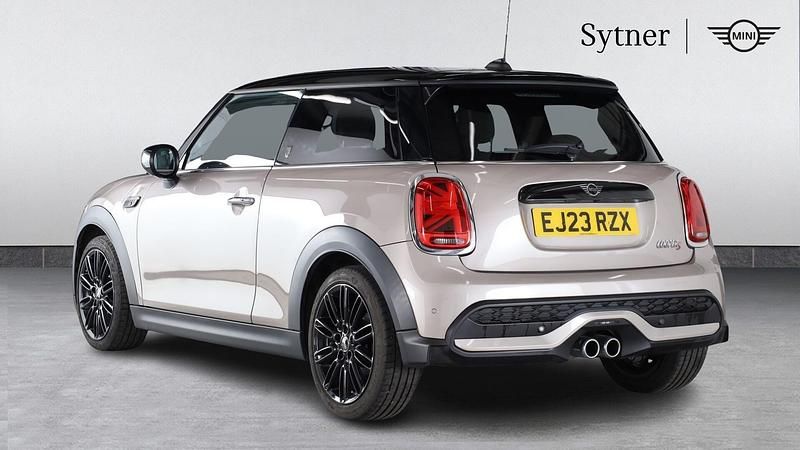 Used Mini Cooper S Exclusive 176 HP (129 kW) 2023 Grey Hatchback