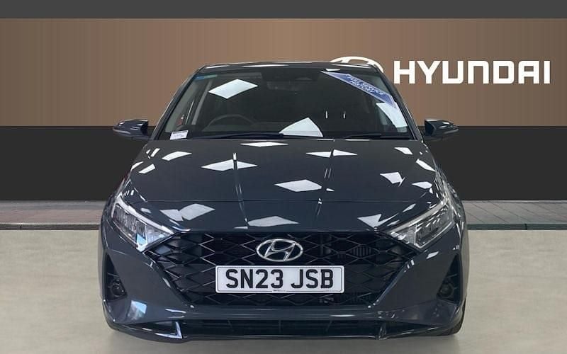 Used Hyundai i20 Premium 101 HP (74 kW) 2023 Other Hatchback