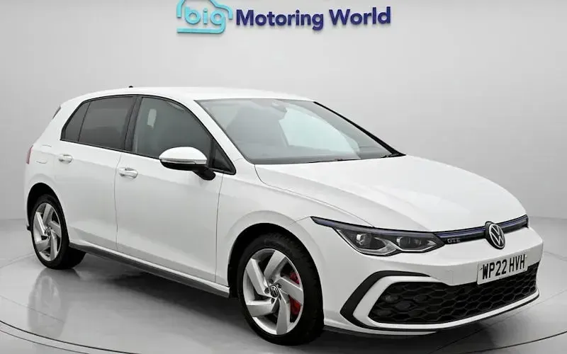 Used VW Golf VIII GTE 245 HP (180 kW) 2022 Hatchback