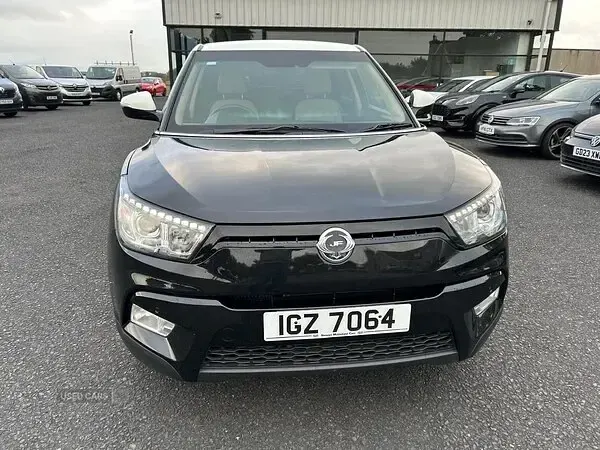 Used SsangYong Tivoli 115 HP (84 kW) 2018 Black SUV