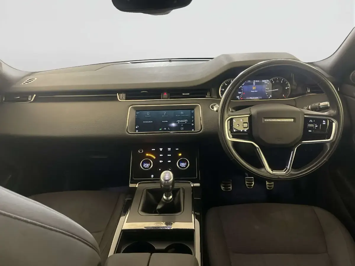 Used Land Rover Range Rover evoque R-Dynamic 163 HP (119 kW) 2021 White SUV