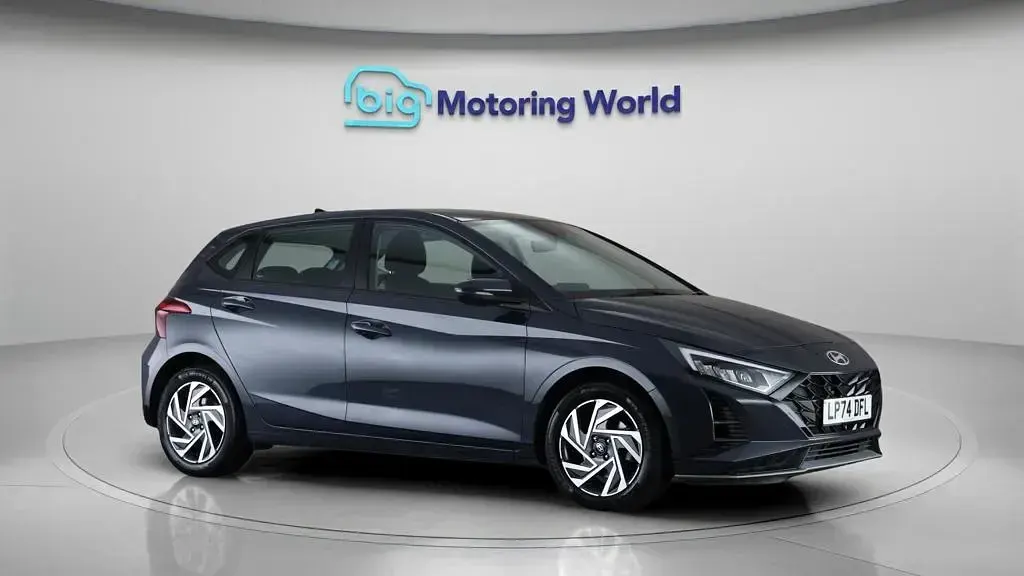 Used Hyundai i20 Advanced 101 HP (74 kW) 2024 Hatchback