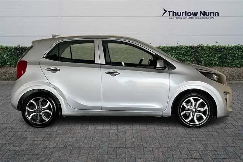 Second-hand Kia Picanto 83 CP (61 kW) 2017 Argintiu Hatchback