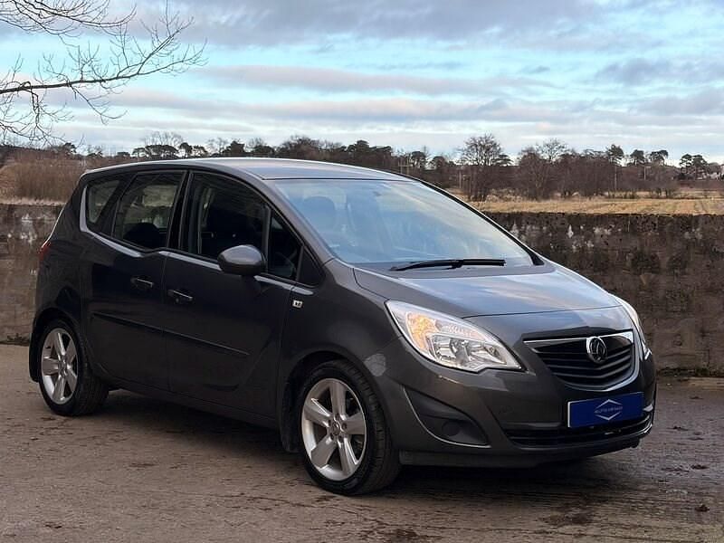 Used Vauxhall Meriva 99 HP (72 kW) 2011 Grey MPV