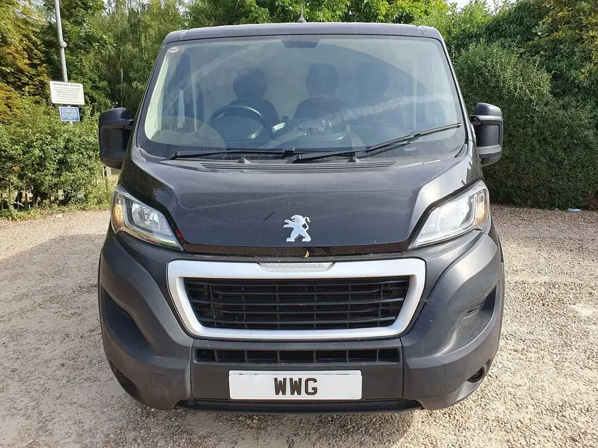 Used Peugeot Boxer S 2022 Black Van