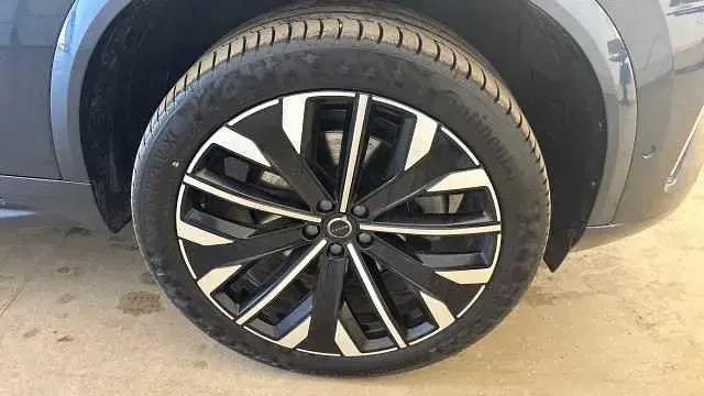 Used Volvo XC90 Ultra 455 HP (334 kW) 2025 Blue SUV