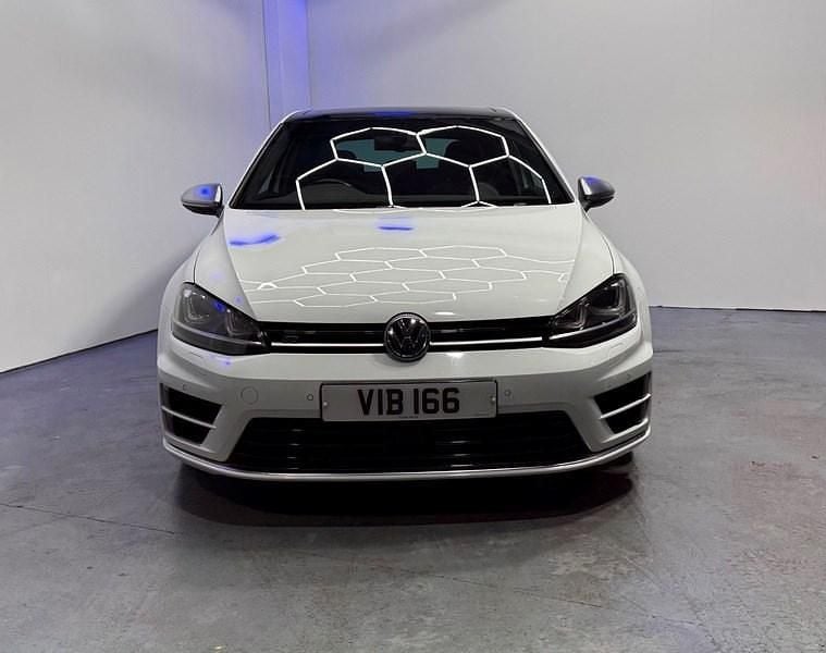Used VW Golf VII R 2015 White