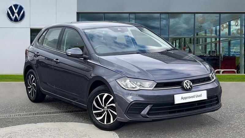 Smokey grey Used 2024 VW Polo Life Hatchback | £15,919 (Good price) - Image 1/4