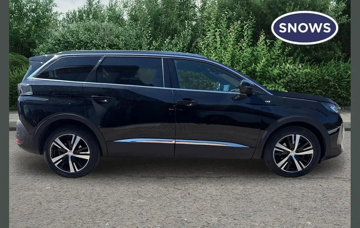Used Peugeot 5008 GT 131 HP (96 kW) 2023 Black SUV