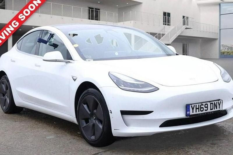 White Used 2019 Tesla Model 3 Standard Range Plus Sedan | £12,950 (Fair price) - Image 1/1