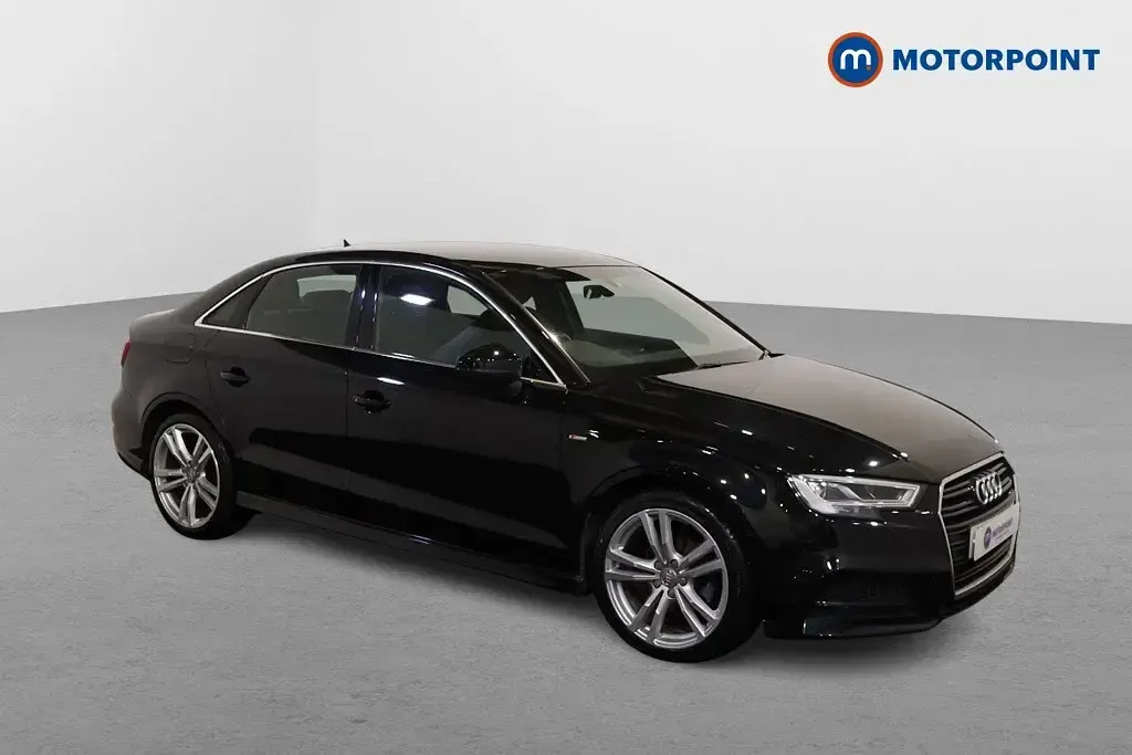 Używany Audi A3 S-Line 150 KM (110 kW) 2018 Sedan/Limuzyna