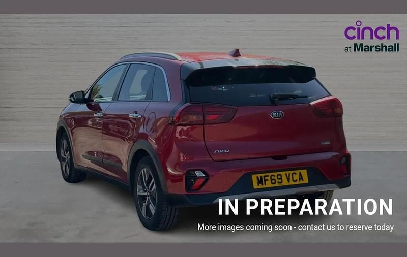 Used Kia Niro 141 HP (103 kW) 2019 Red SUV