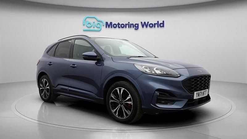 Used Ford Kuga ST-Line X 225 HP (165 kW) 2022 Blue SUV