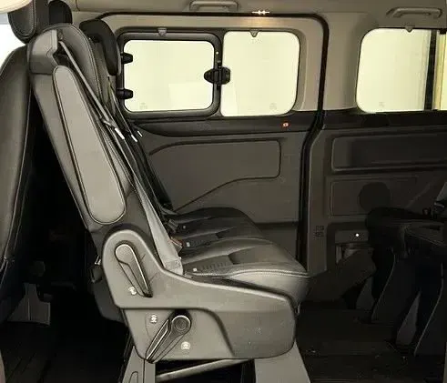 Used Ford Tourneo Active 2021 Blue MPV