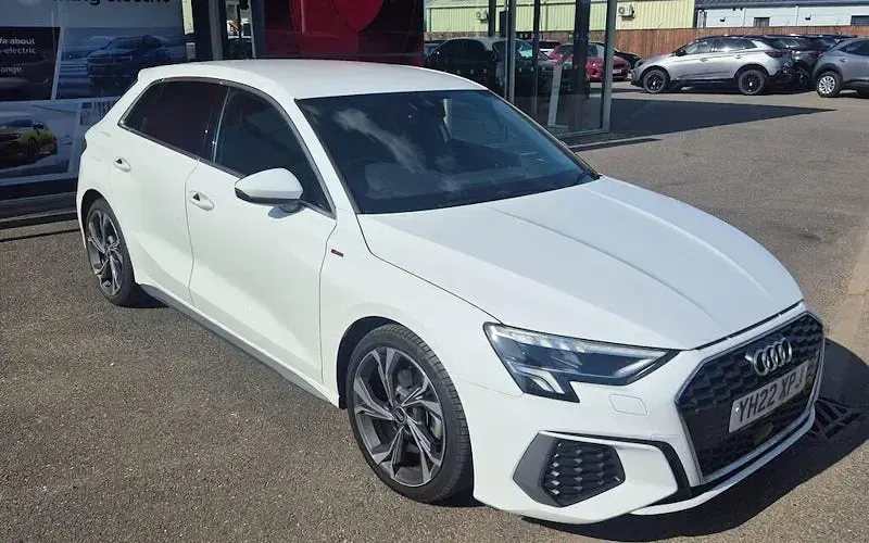 Used Audi A3 Sportback S-Line 150 HP (110 kW) 2024 Hatchback
