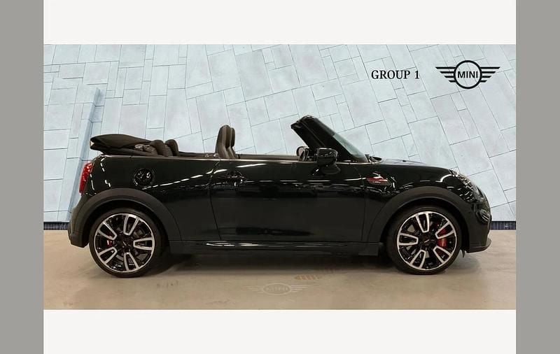 Used Mini John Cooper Works Cabriolet 231 HP (169 kW) 2023 Green Cabriolet