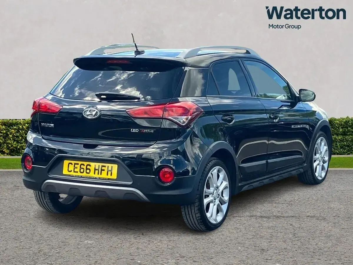 Used Hyundai i20 Active 2016 Black Hatchback