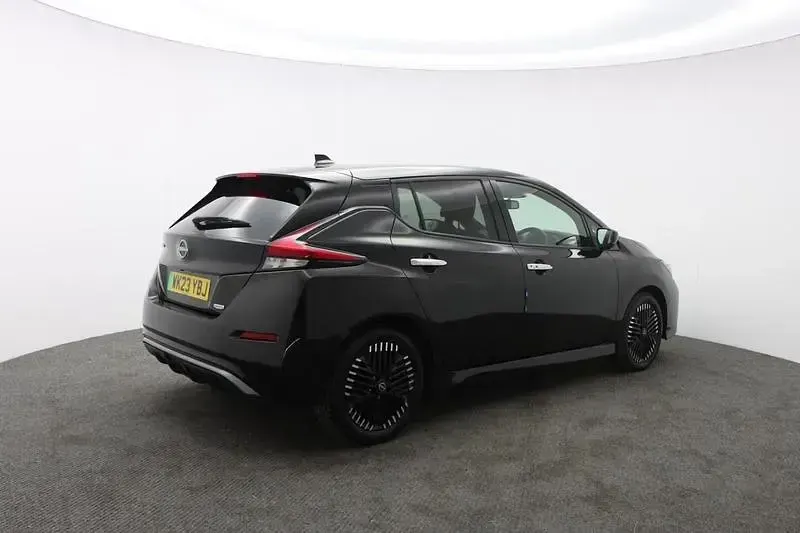 Used Nissan Leaf N-Connecta 110 kW (150 HP) 2023 Black Hatchback