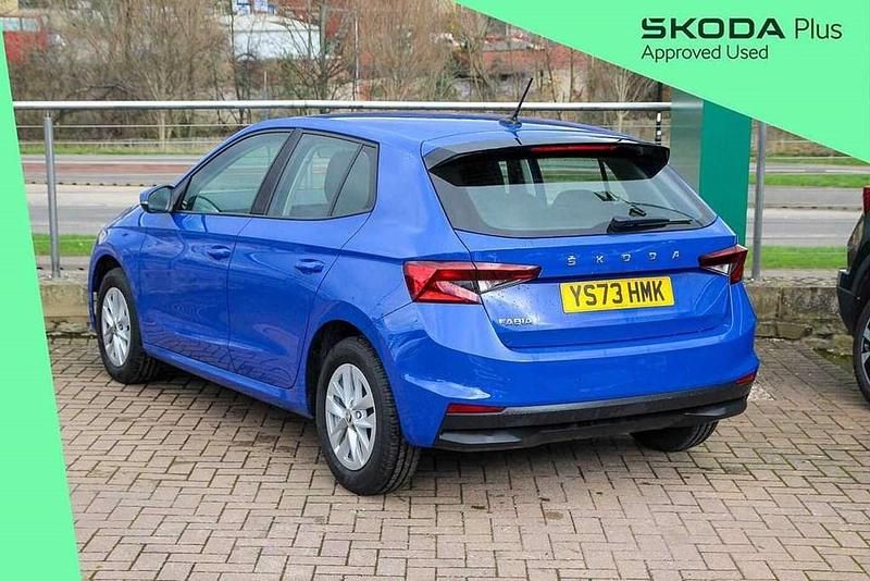 Used Skoda Fabia Comfort 94 HP (69 kW) 2023 Energy blue Hatchback