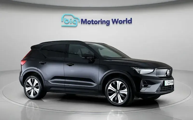Used Volvo XC40 Plus 300 kW (408 HP) 2022 Black SUV
