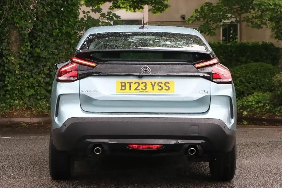 Used Citroën C4 PureTech 128 HP (94 kW) 2023 Blue SUV