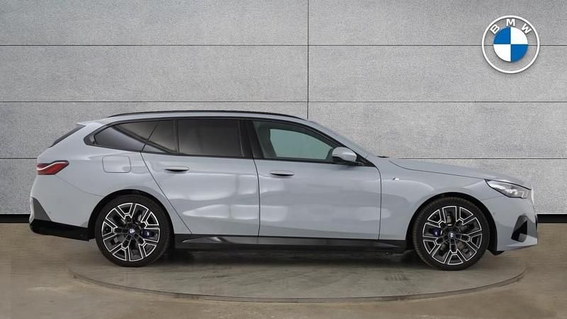 Used BMW 530e M Sport 295 HP (216 kW) 2025 Grey Estate