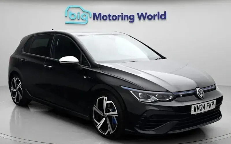 Used VW Golf VIII R 320 HP (235 kW) 2024 Hatchback