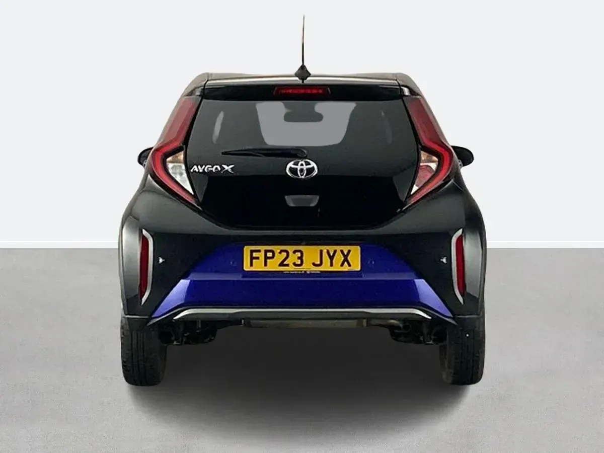 Used Toyota Aygo X 2023 Blue SUV