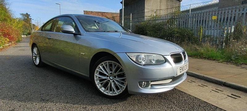 Blue Used 2011 BMW 320 Coupe | £4,500 (Expensive) - Image 1/4