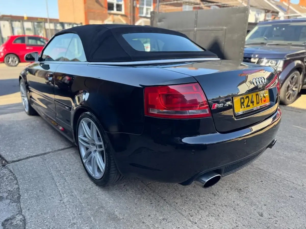 Used Audi RS4 Performance 420 HP (308 kW) 2007 Black Cabriolet