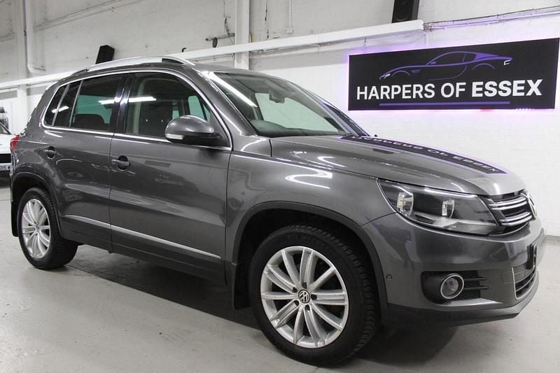 Used VW Tiguan Edition 150 HP (110 kW) 2016 Grey SUV