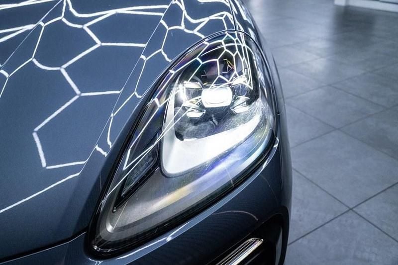 Used Porsche Cayenne 440 HP (323 kW) 2020 Blue SUV