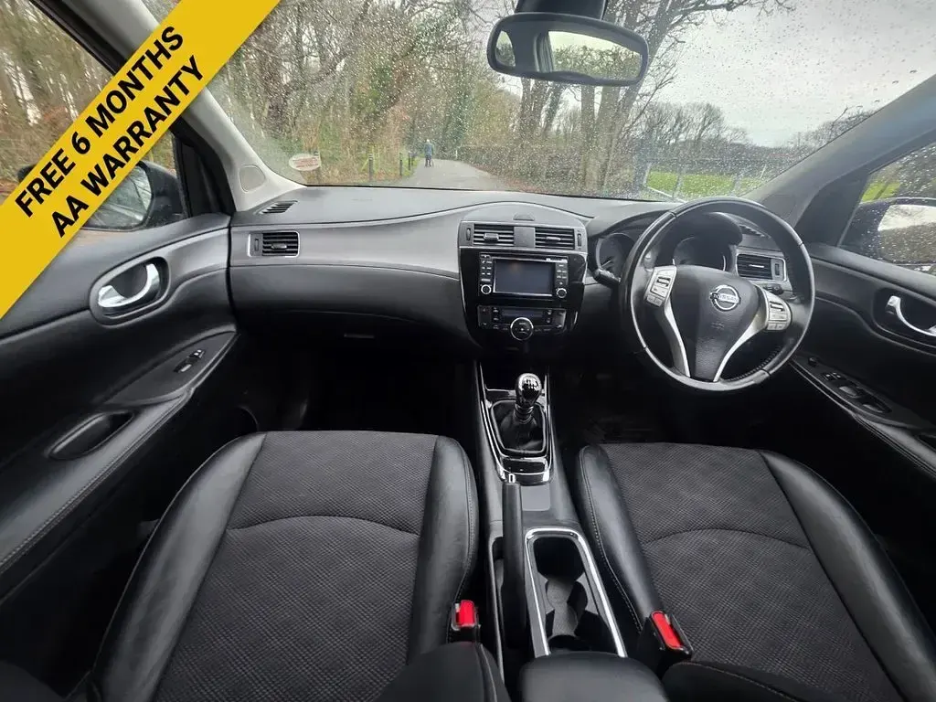 Used Nissan Pulsar N-Connecta 115 HP (84 kW) 2017 Black Hatchback