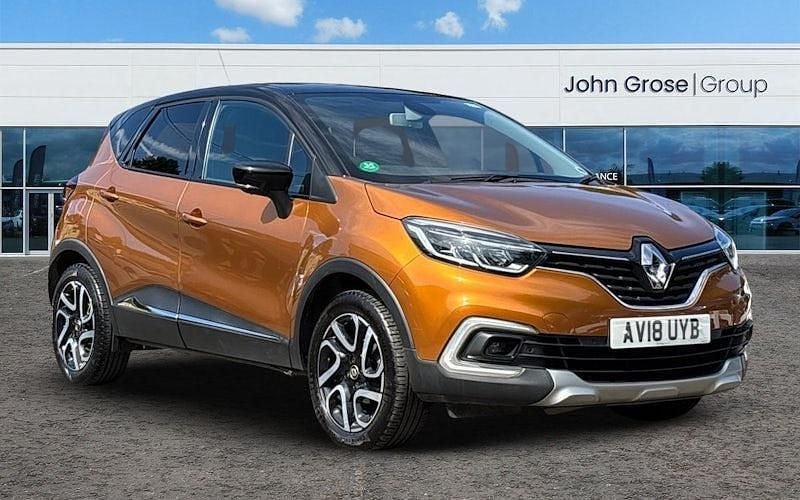 Orange/black Used 2017 Renault Captur Dynamique SUV | £8,495 (Fair price) - Image 1/4