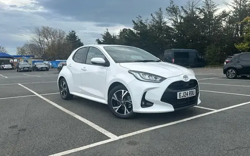 Used Toyota Yaris Design 116 HP (85 kW) 2024 Hatchback