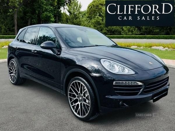 Used Porsche Cayenne S 380 HP (279 kW) 2013 Black SUV