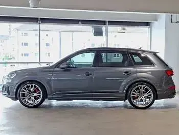 Usado Audi SQ7 Comfort 507 CV (372 kW) 2023 Gris SUV