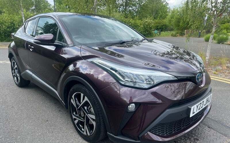 Used 2022 Toyota C-HR Design SUV | £20,995 (Fair price) - Image 1/4