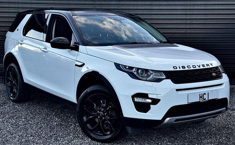 Used Land Rover Discovery Sport HSE 240 HP (176 kW) 2017 White SUV