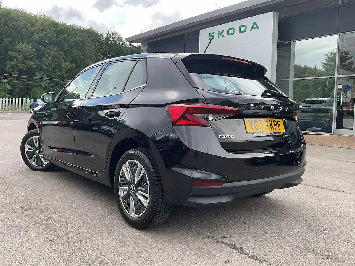 Used Skoda Fabia SE L 81 HP (59 kW) 2023 Black Hatchback
