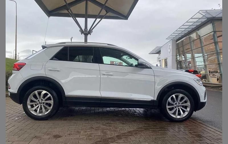 Used VW T-Roc Style 150 HP (110 kW) 2022 White SUV