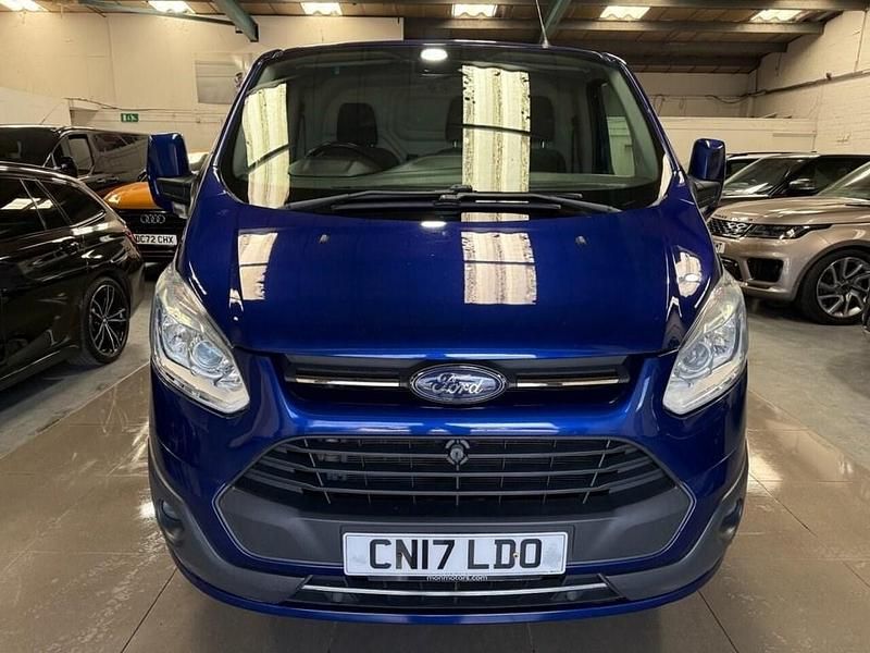Used Ford Transit Custom Limited 130 HP (95 kW) 2017 Blue Van