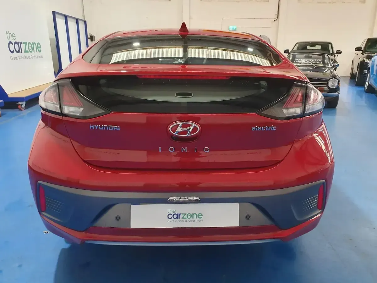 Used Hyundai Ioniq Premium 100 kW (136 HP) 2020 Red Hatchback