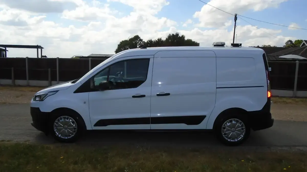 Used Ford Transit 100 HP (73 kW) 2020 White Van