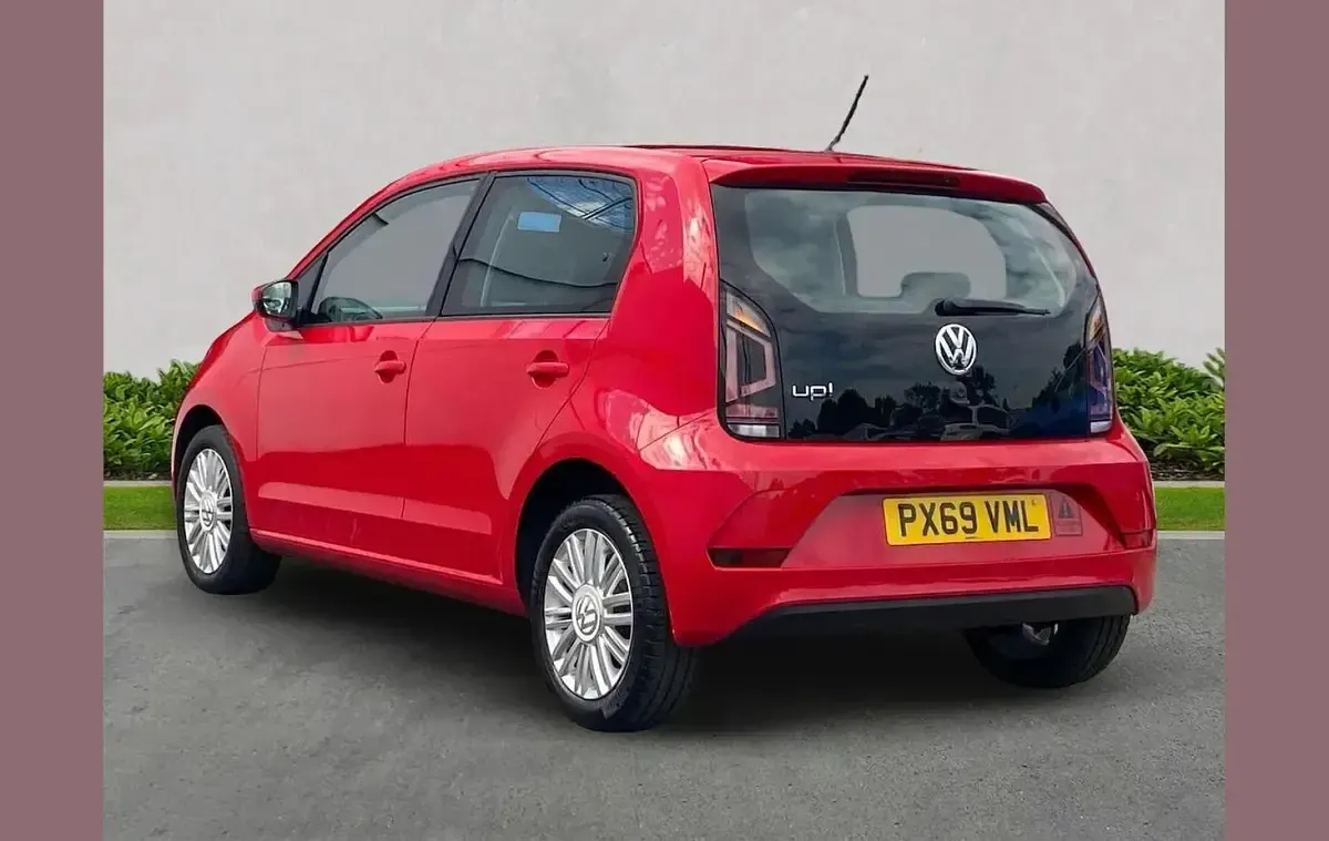 Used VW up! move up! 60 HP (44 kW) 2019 Red Hatchback